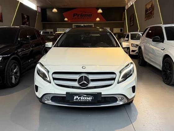 MERCEDES-BENZ GLA 200 1.6 CGI ENDURO 16V TURBO FLEX 4P AUTOMÁTICO